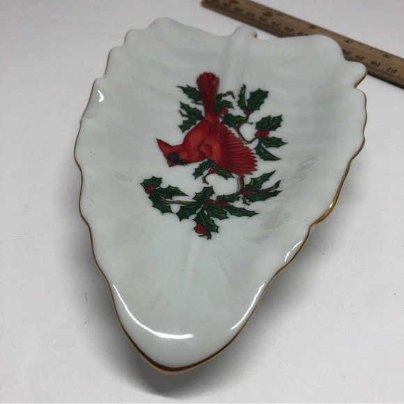 Lefton China Christmas Leaf Holly Cardinals Dish #1207 Hand Painted Gold Trim - Picture 6 of 11